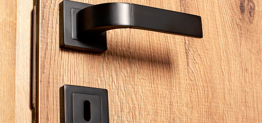 Weekend Lockout Assistance Troubleshooting in Hanover Park, Illinois